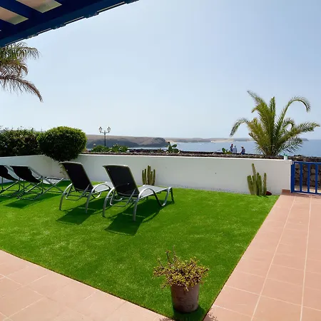 Vistamar Villa *